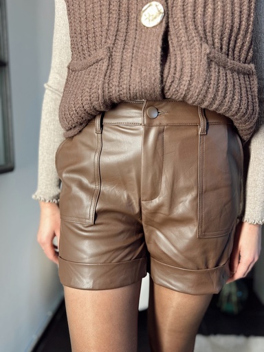 Short simili Billy